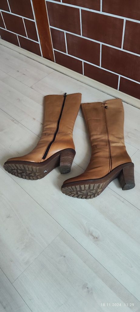 Kozaki Solo Femme 38 skóra naturalna camel, brąz