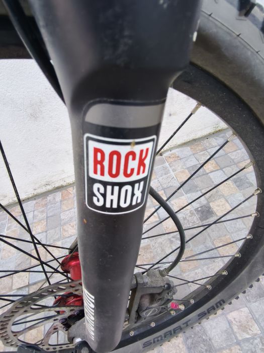 Bicicleta todo o terreno "26