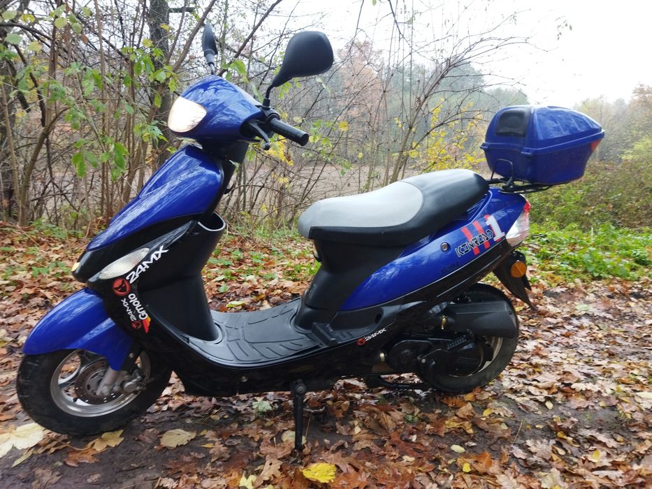 Skuter 4T, 50cm3, przebieg 2200 km, w pełni sprawny.