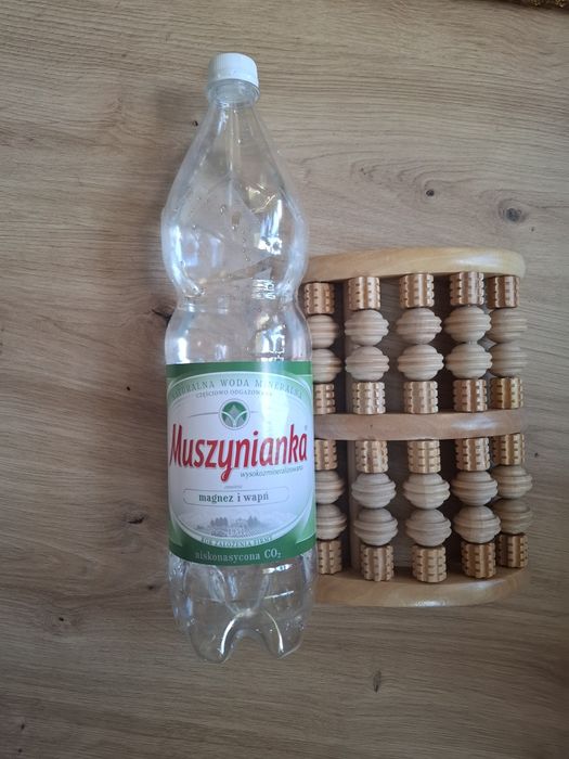 Masażer stóp drewniany