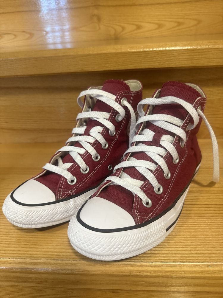 Buty converse bordo