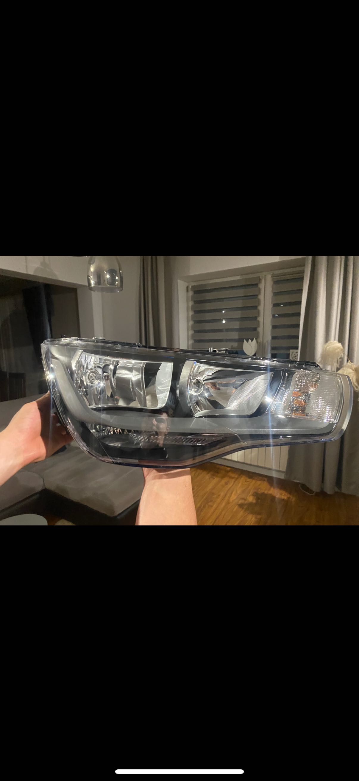 Lampa Audi a1 halogen prawa