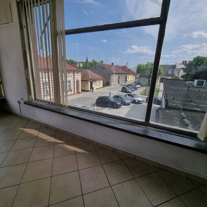 Wynajmę lokal Handlowo Usługowy Komercyjn Budynek Handlowy 500m2 TANIO