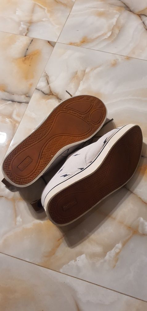 Buty płócienne Bellfield 42