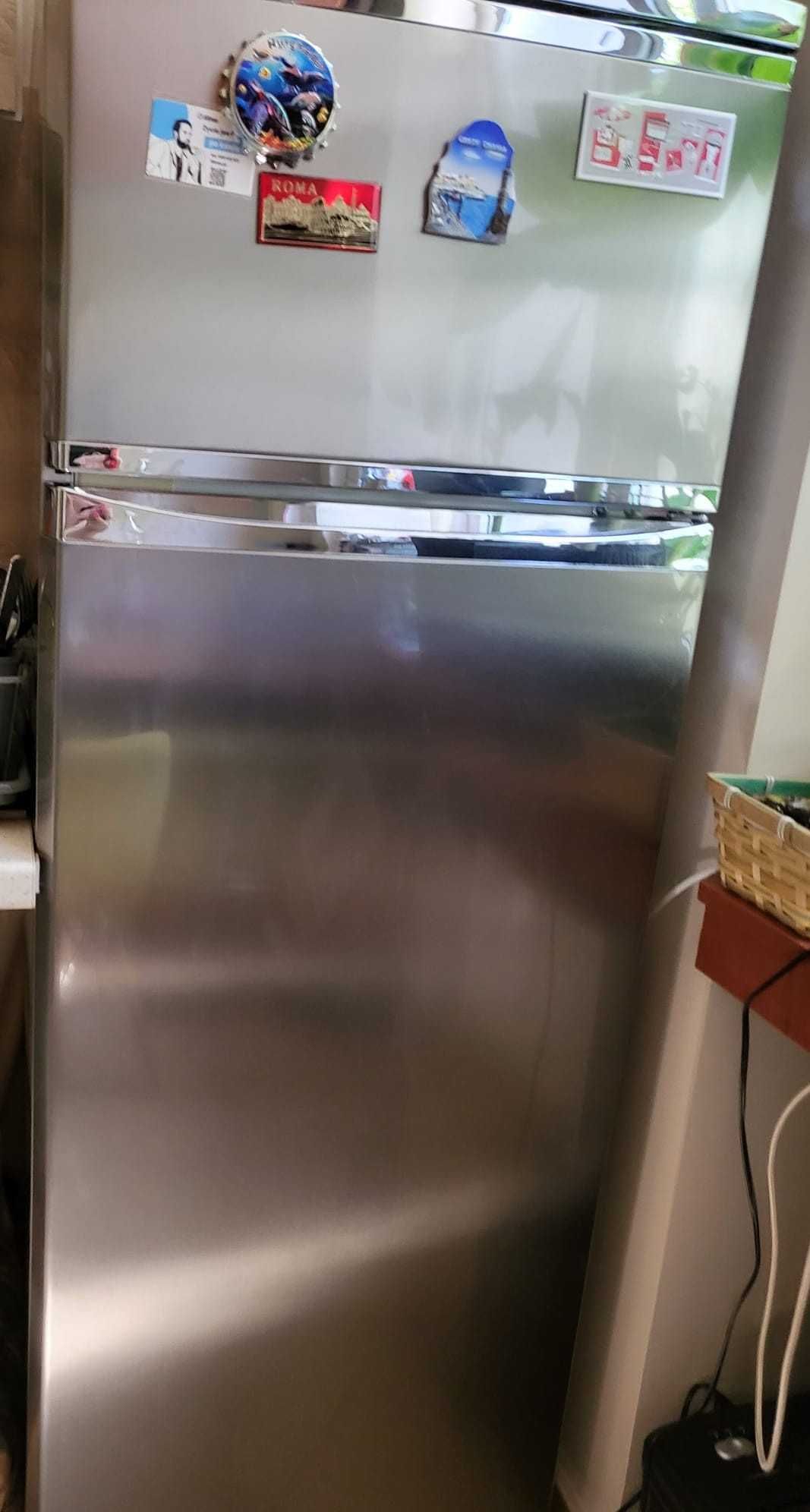 Lodówka z zamrażarką Ardo INOX srebrna 165 cm