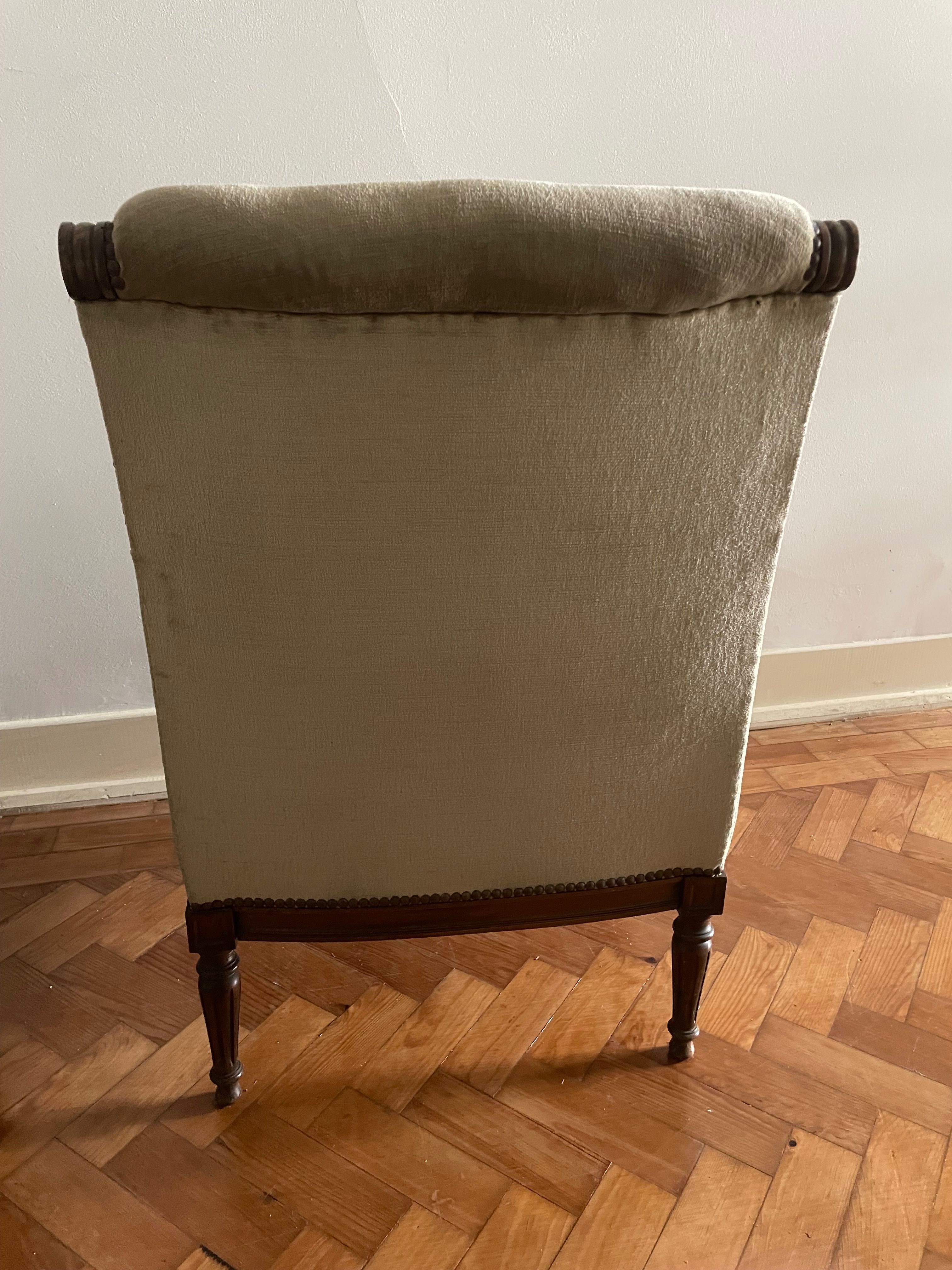 Poltronas estilo Luís XVI