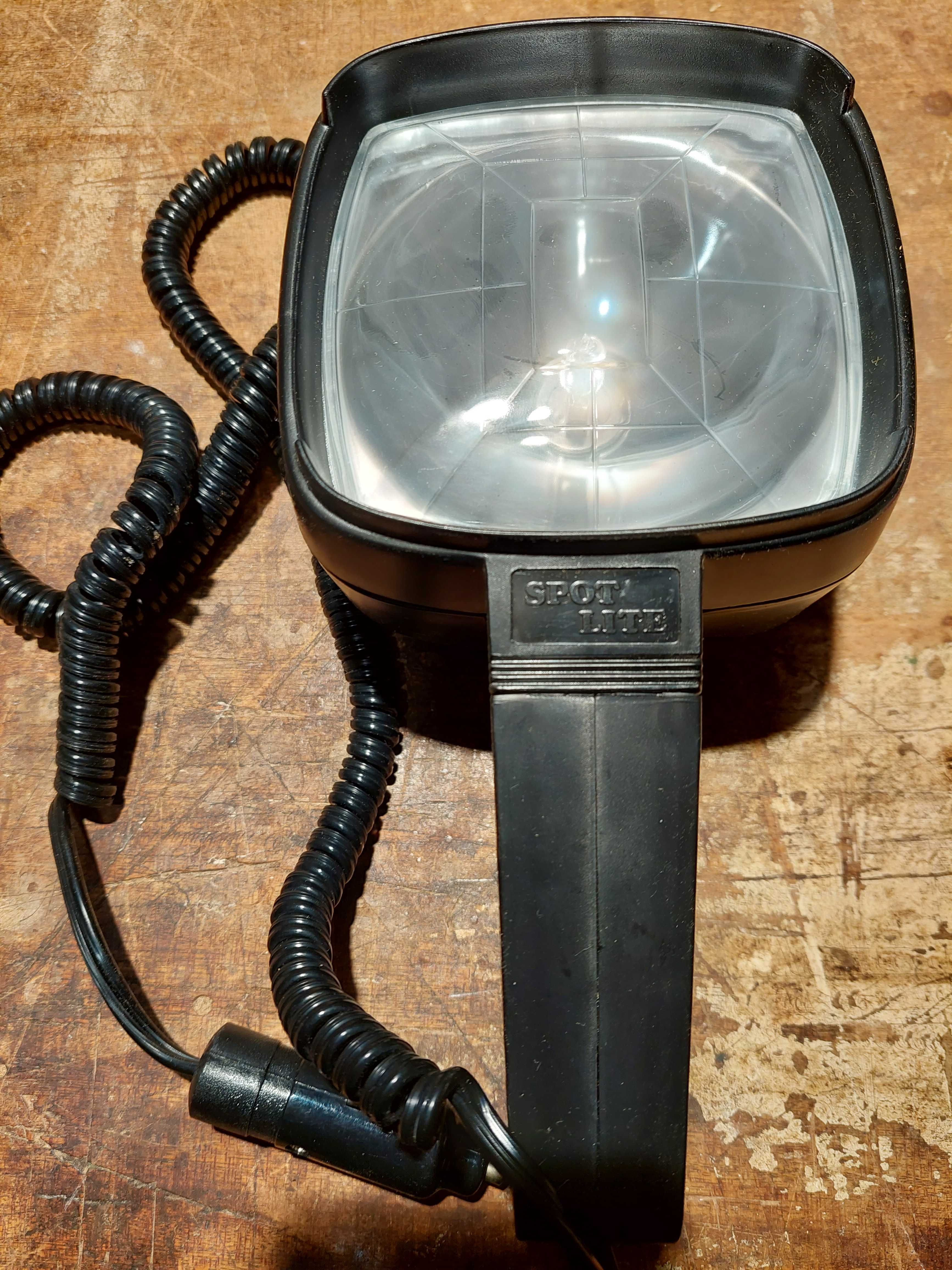 Halogen  samochodowy 12V DC