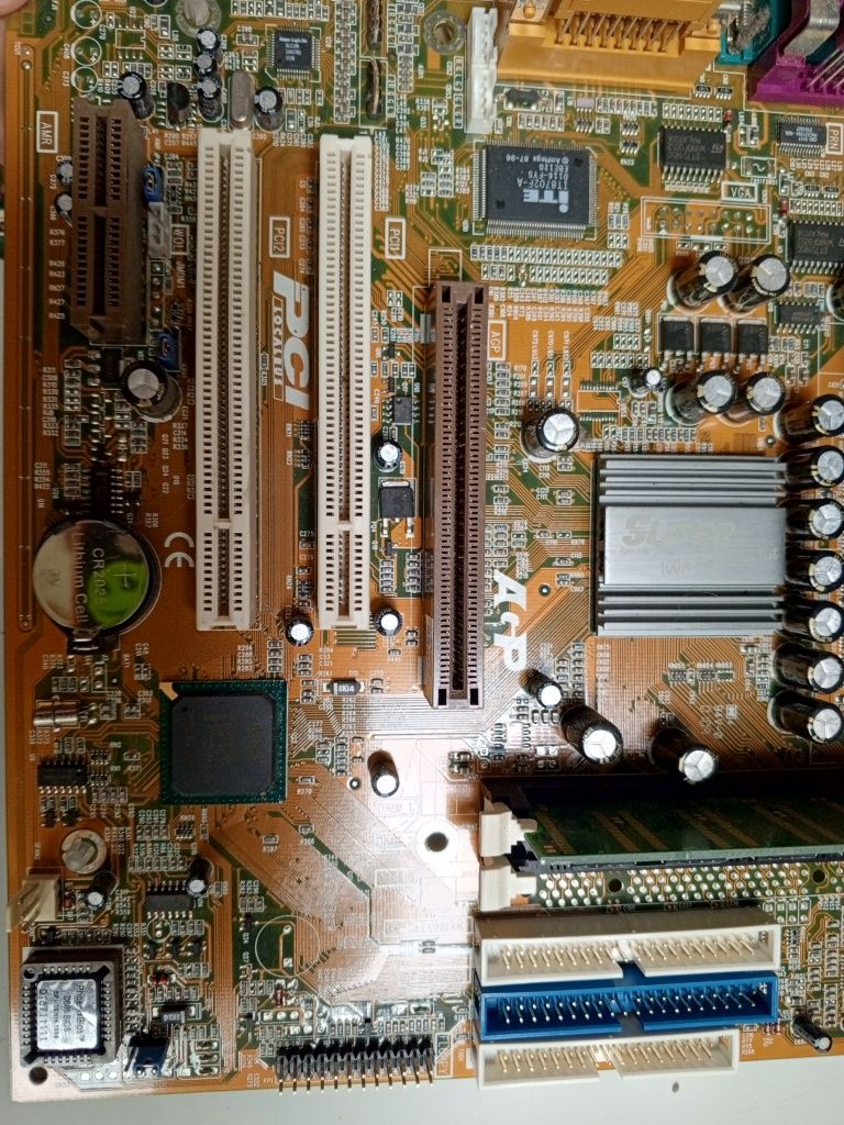 Материнская плата Asus A7V600-X, Intel ,старые материнские платы