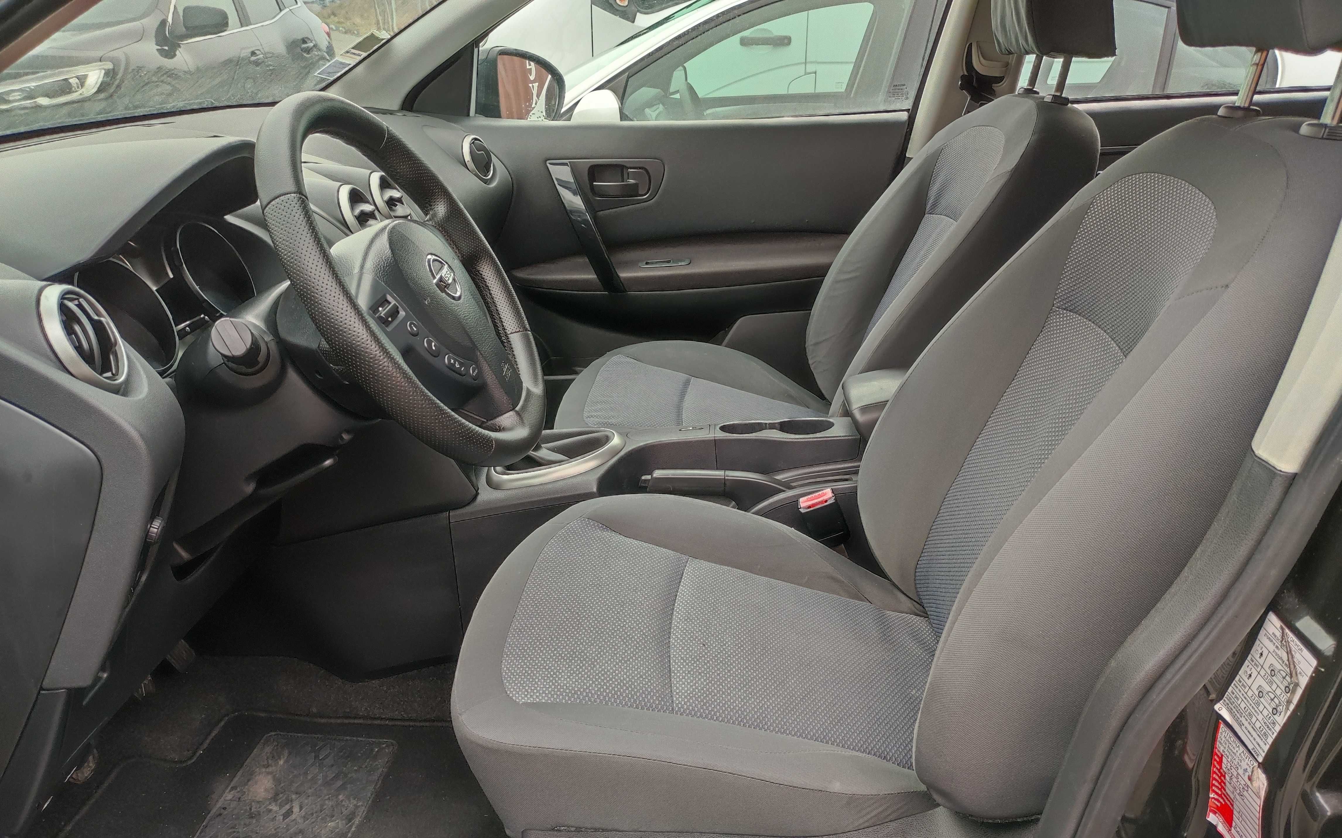 Nissan Qashqai 2010 рік 2.0