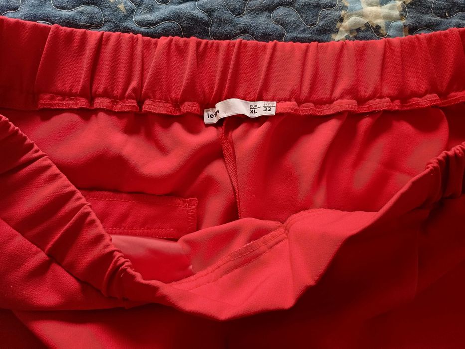 Calças para senhora - Cortefiel, Lanidor, La Redoute, Lefties