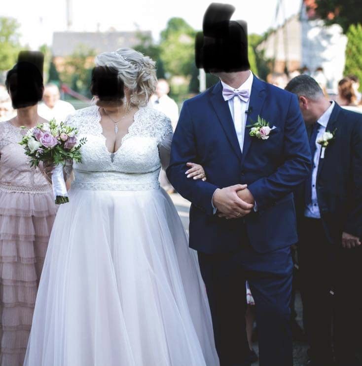 Suknia ślubna w wiekszym rozmiarze