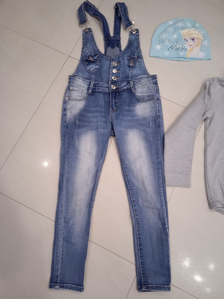 Spodnie bluza i czapka 8-10 lat