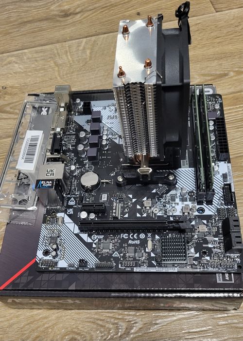 Комплект Ryzen 5 2600+Asrock B450M-HDV(Новая)+16GB+ Башня Socket AM4