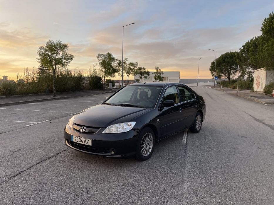 Honda Civic VII sedan