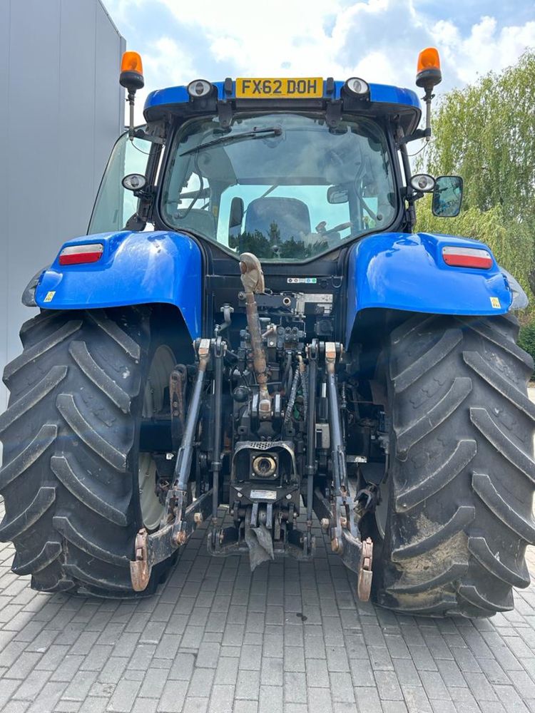 New Holland T7.235 stan Perfekcyjny Pneumatyka Pelzaki 50km/h