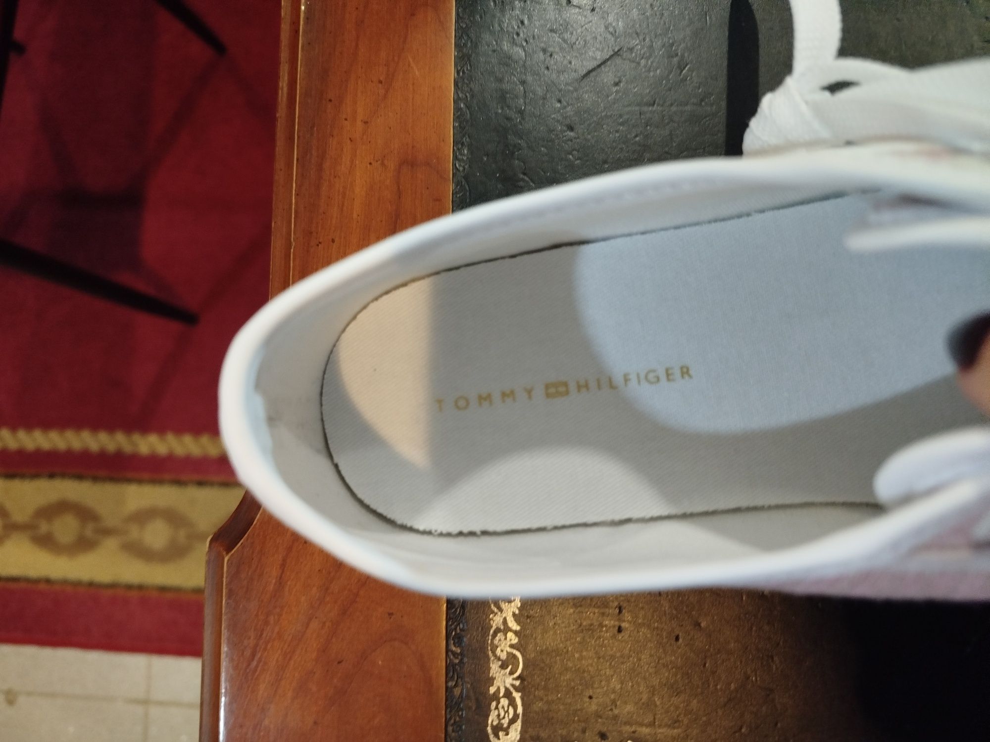 Sapatilhas Tommy Hilfiger T. 38 novas