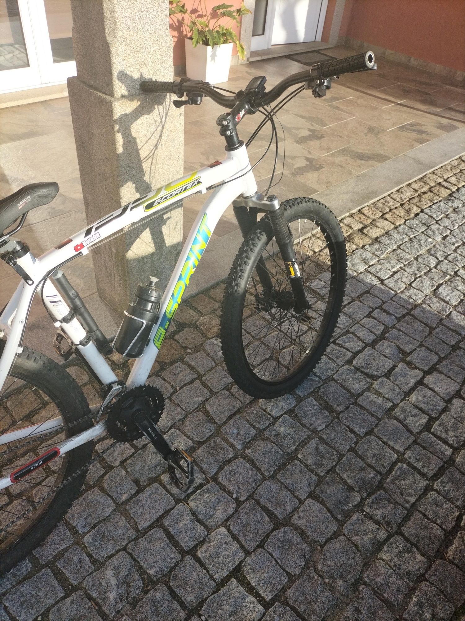 Bicicleta BTT em bom estado