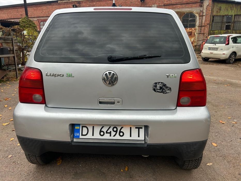 Авто Volkswagen Lupo