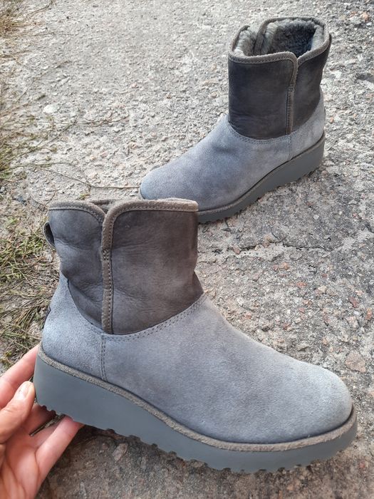 Оригинальные замшевые сапоги Уги UGG чоботи Kristin на овчини р.38
