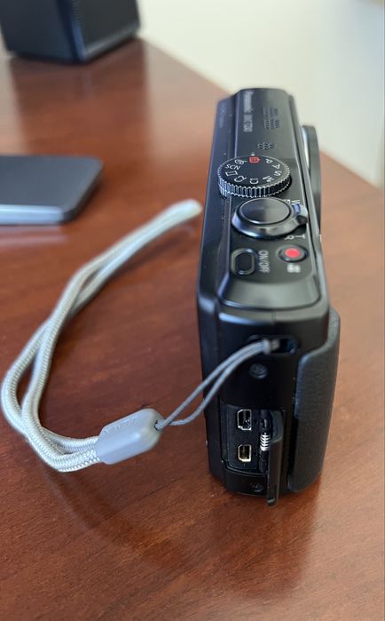 Máquina fotográfica panasonic Dmc-Tz40 (Leica)