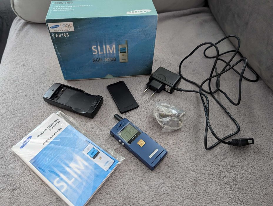 Новый Samsung SGH-N288 SLIM 2001 год Мобильный Телефон Раритет Винтаж