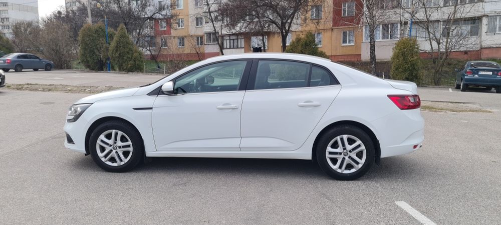 Renault Megane Sedan. ОФІЦИАЛ
