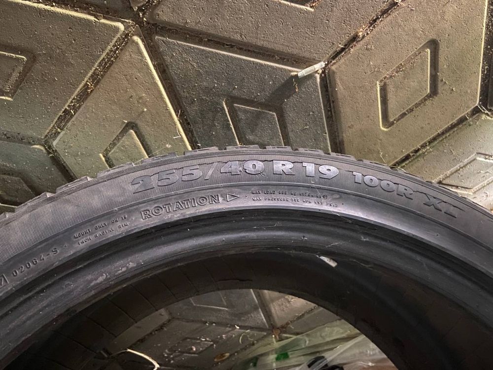 Резина 255/40 R19 100R XL б/у 1шт