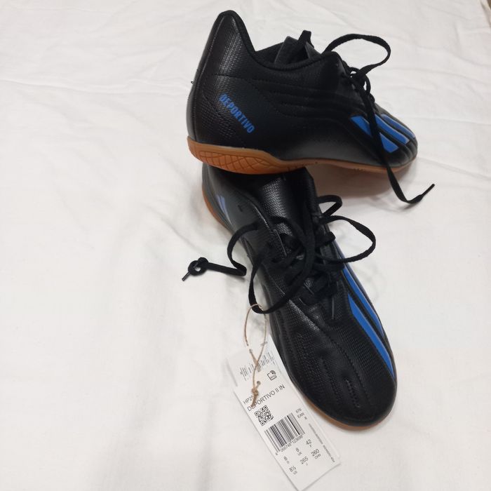 Сороконожки для футзал. 41-41,5. Новые.