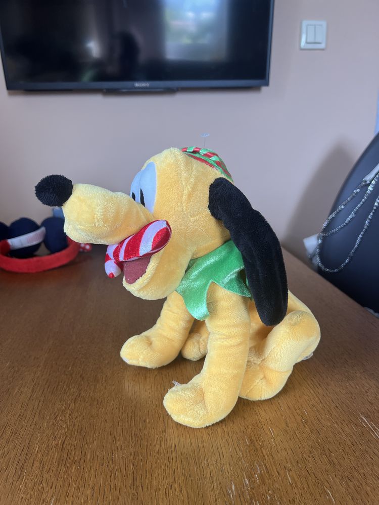 Pluto pies maskotka z disneyland disney store interaktywny