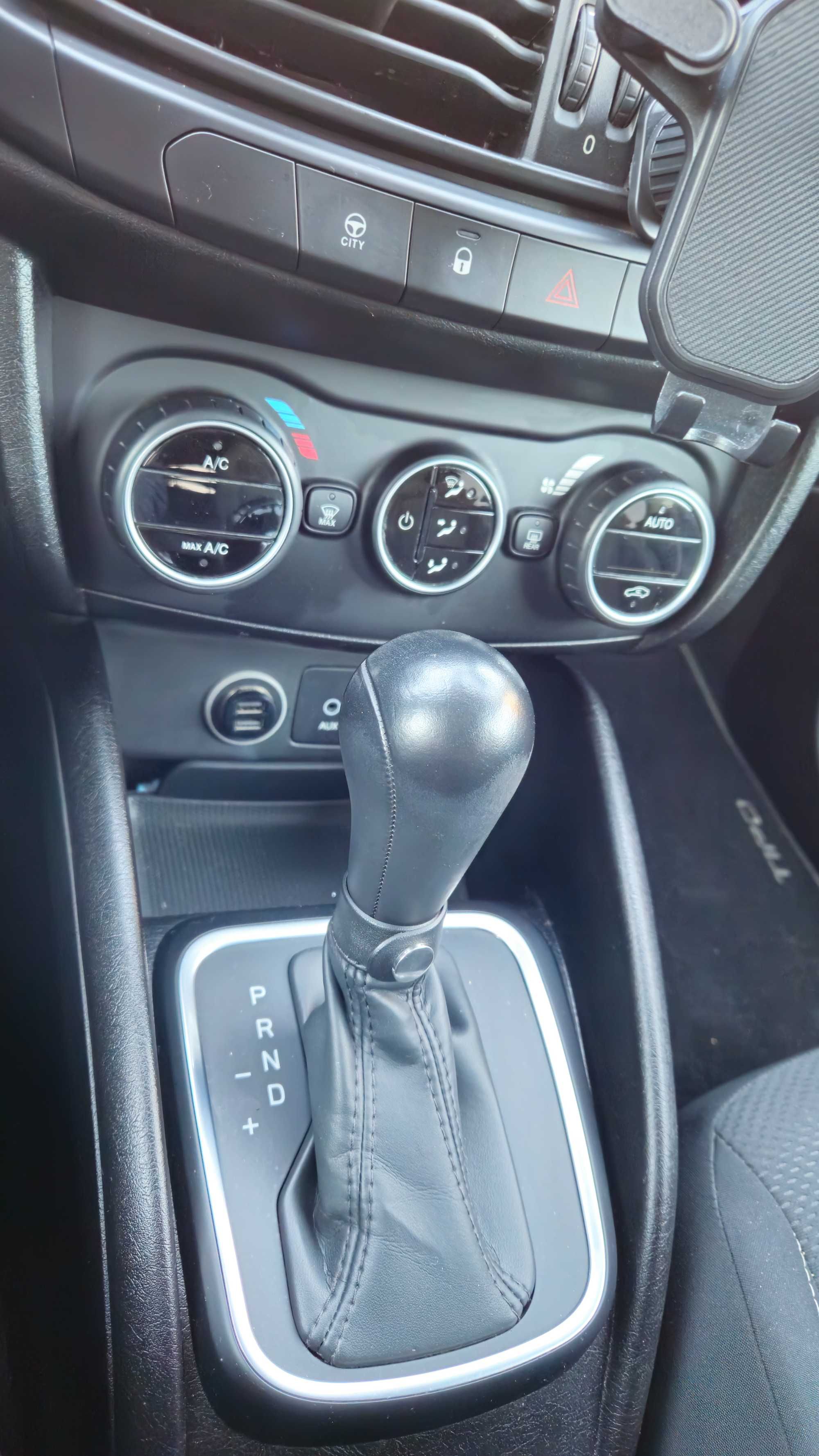 Fiat Tipo Station Wagon 1.6 M-Jet Lounge Tech J17 DCT