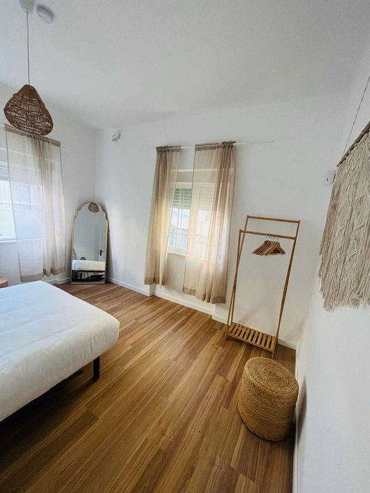 Quarto individual sem caução - Costa da Caparica