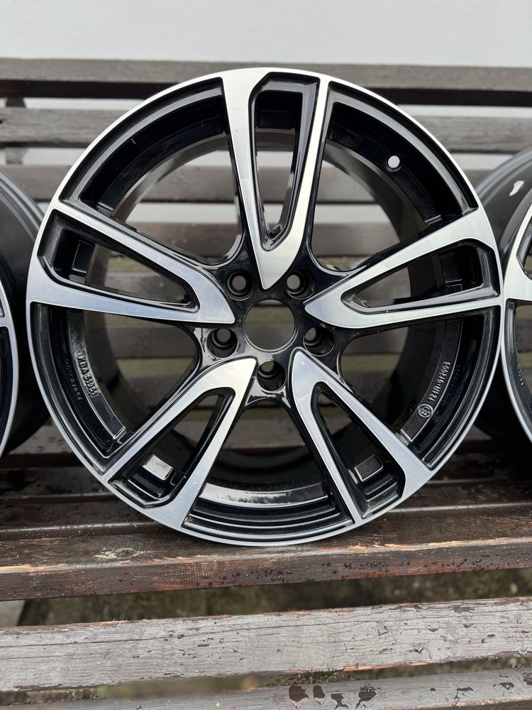 Felgi NOWY R18 5x110 8j et30 Opel Alfa Romeo Fiat