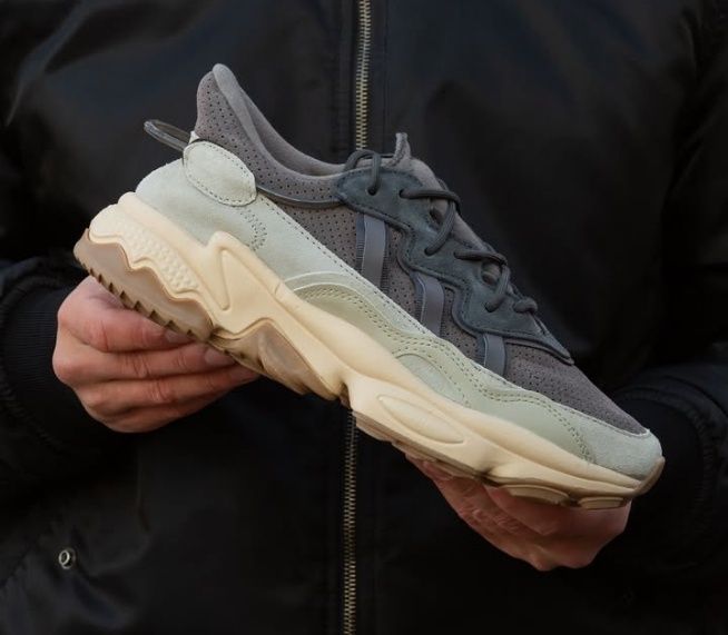 Кросівки Adidas 43 розмір