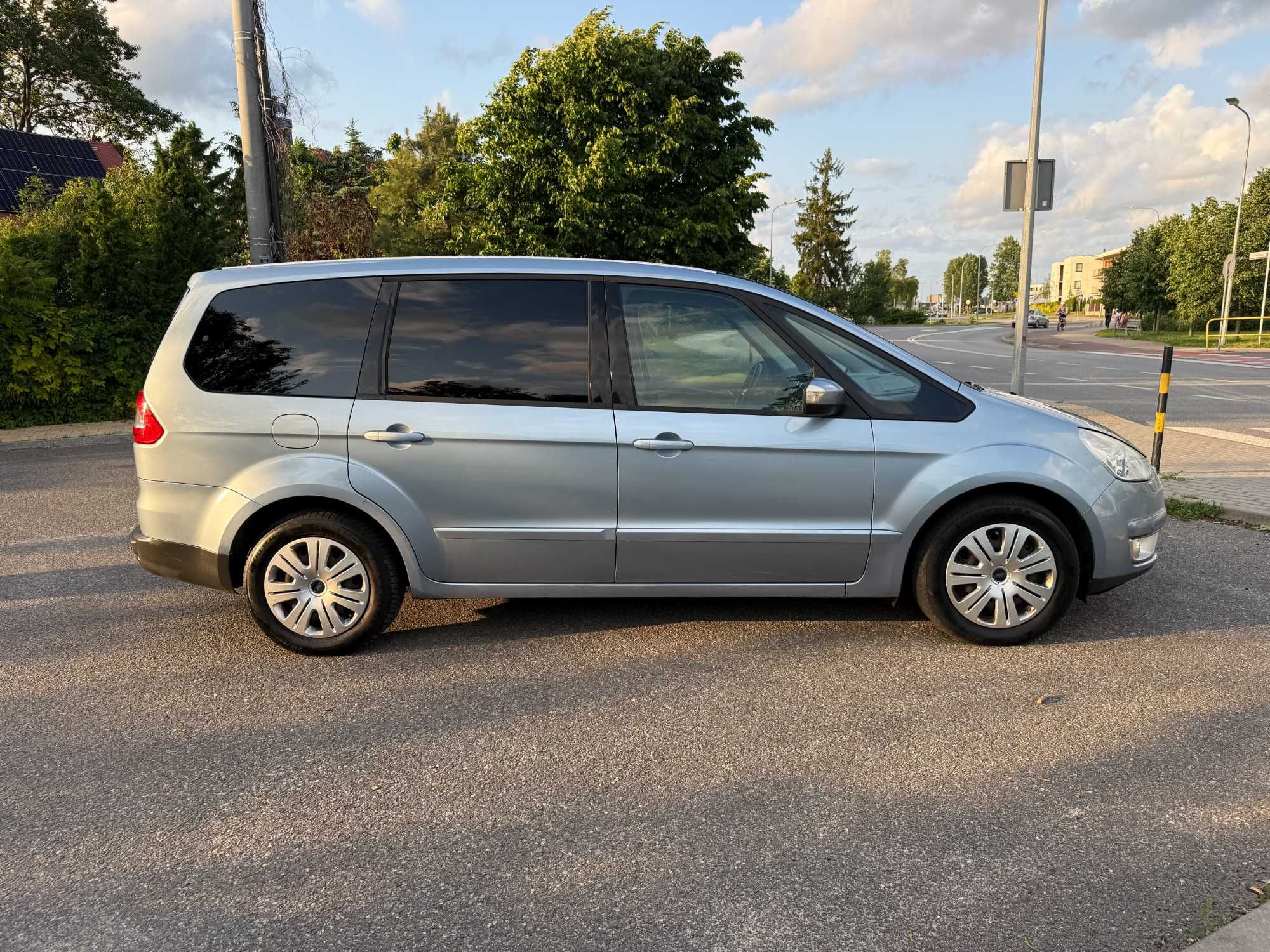 Ford Galaxy 2.0B 7os 2007 r xenon stan bdb orginał opłaty 11.25 zobacz