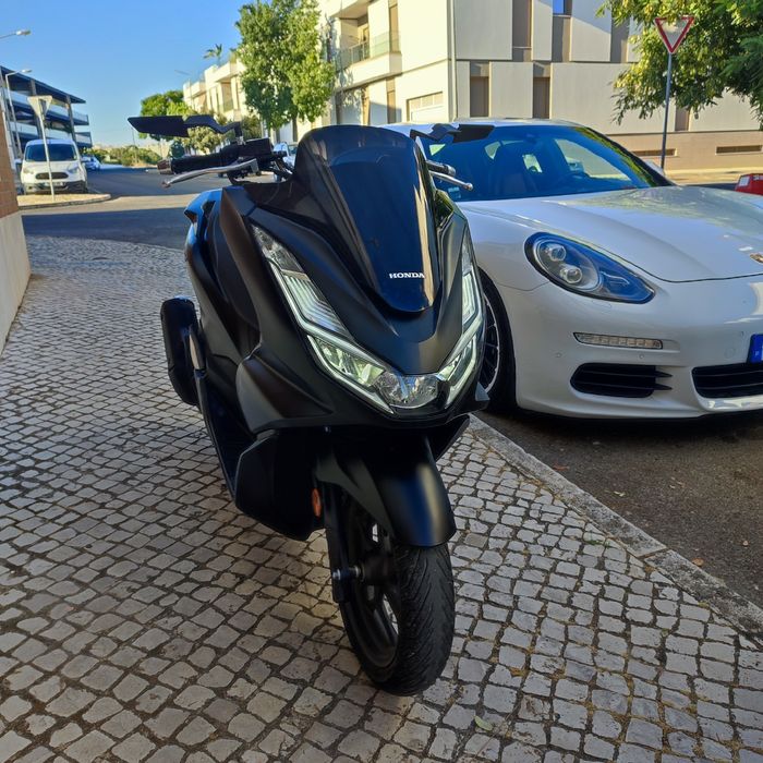 PCX 125 semi nova