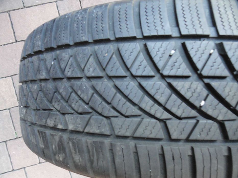 215/45R17 Hankook 2 sztuki CALOROCZNE