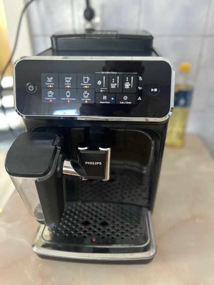Ekspres philips latte go 3241