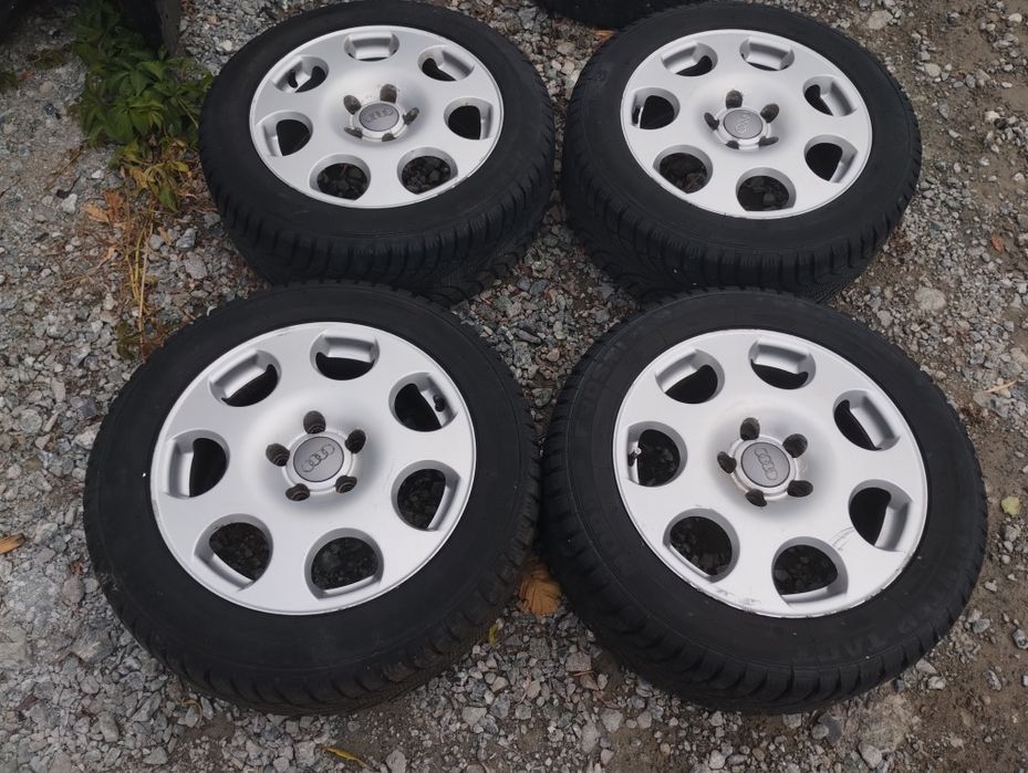 Koła zimowe 205/55/16 opony felgi 7J alufelgi audi a4 A6 a3 et42 8E0