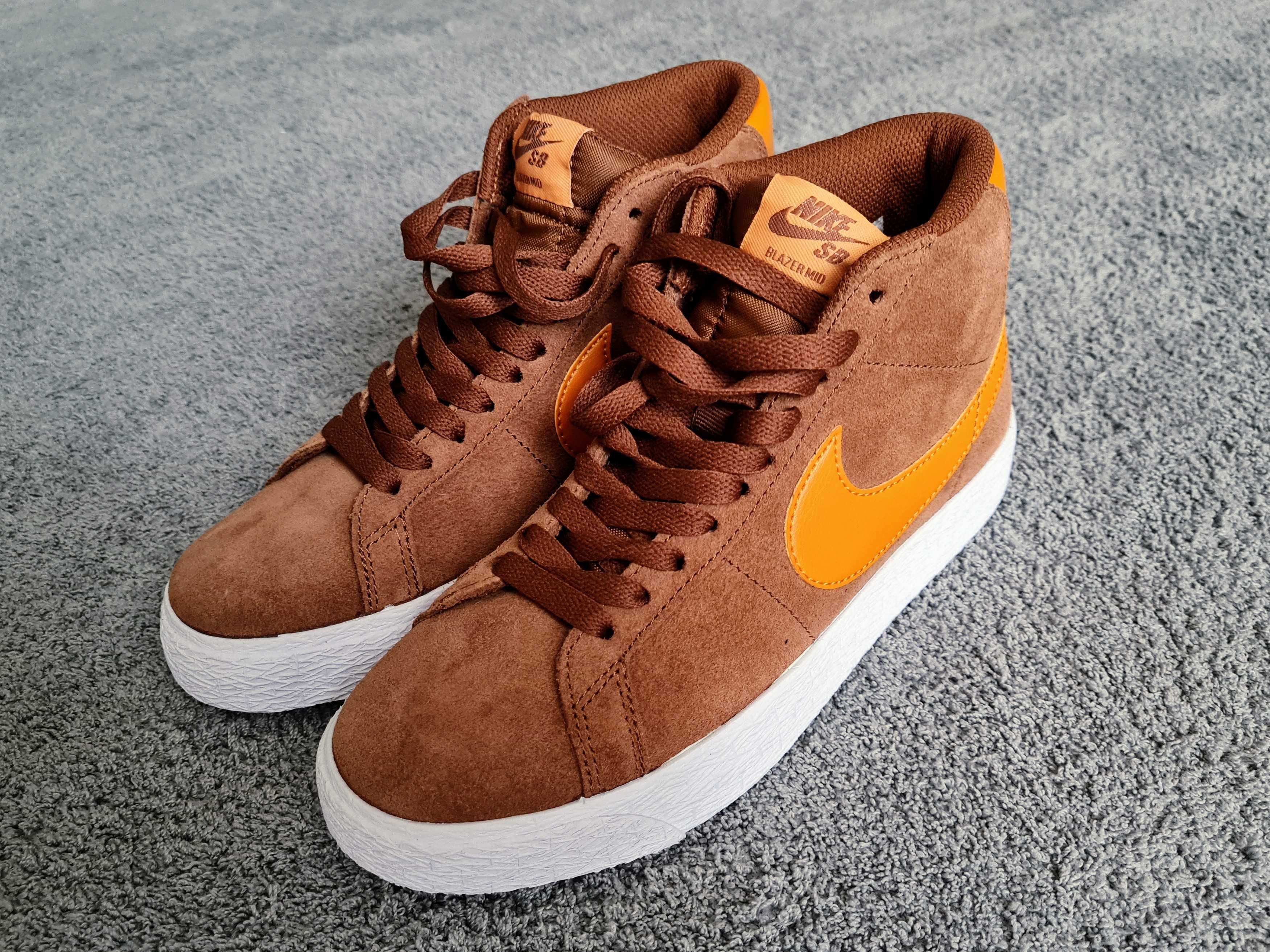 Ténis Nike SB Blazer Mid