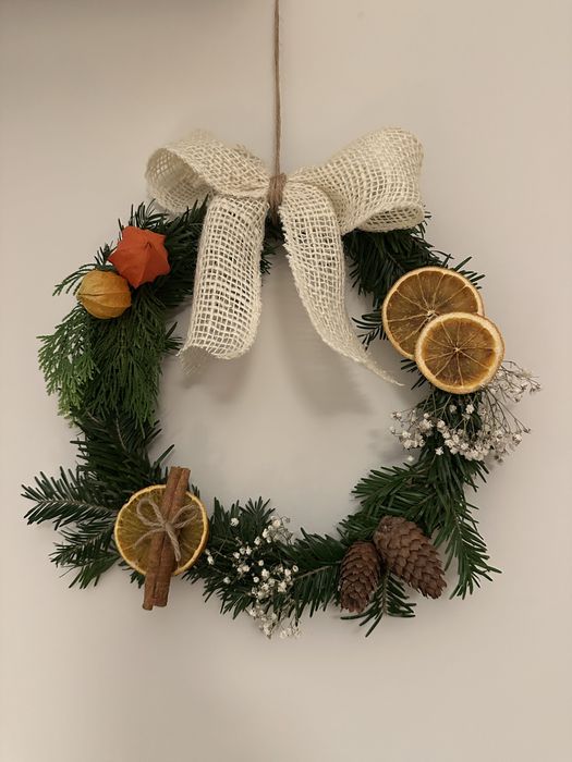 naturalny ręcznie robiony wianek jesienny zimowy rękodzieło 27cm