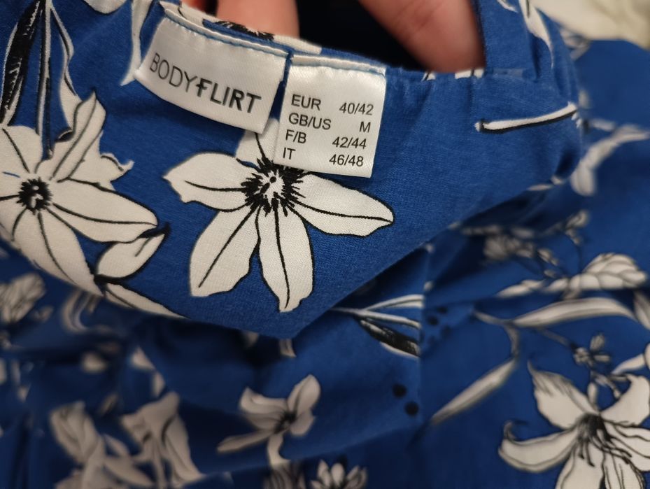 Boho sukienka maxi długa w kwiaty 40 42 L XL casual sylwestra letnia