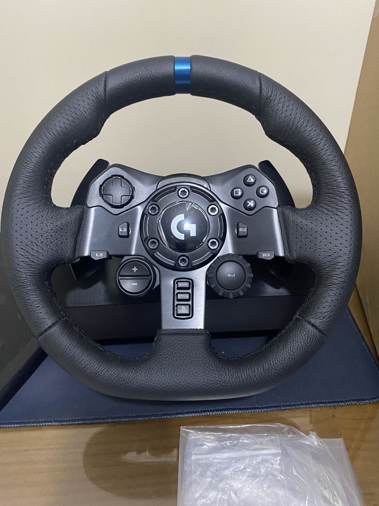 Logitech G923 (Pedais+Volante)