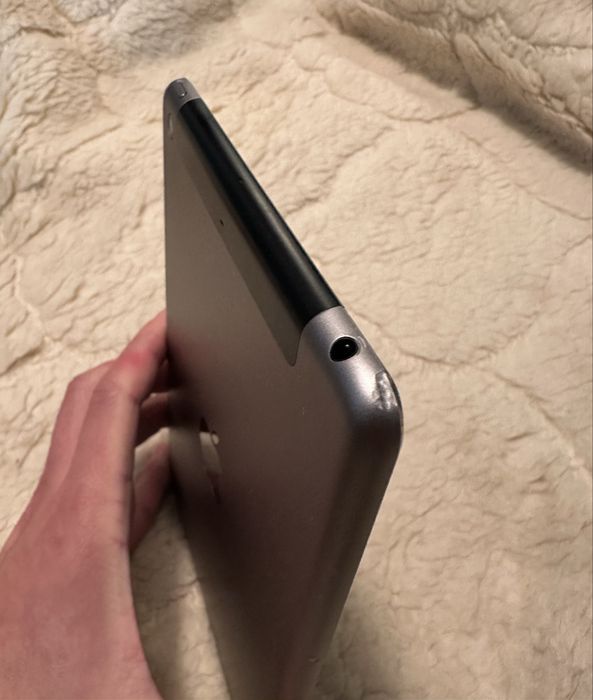 Планшет планшетный компьютер Apple iPad mini 2 Wi-Fi LTE (4G) 16GB