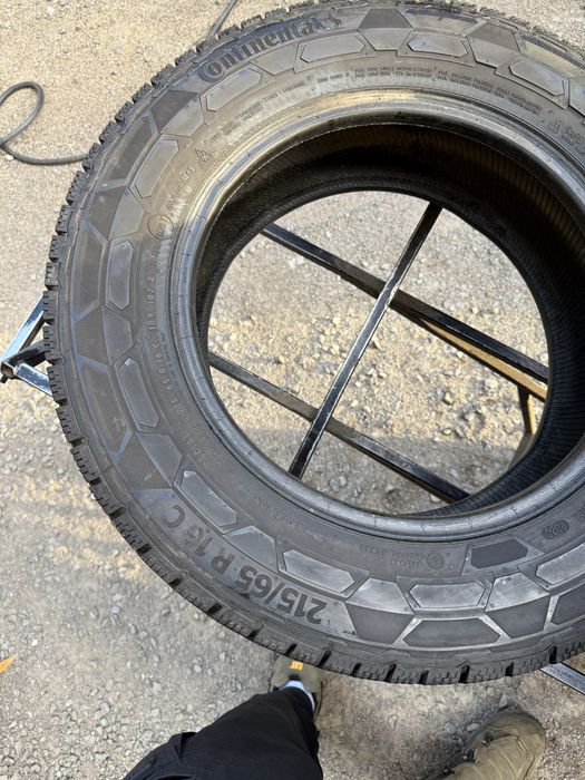 Шины БУ 215 65 R 16 C continental vancowinter зима грузовая