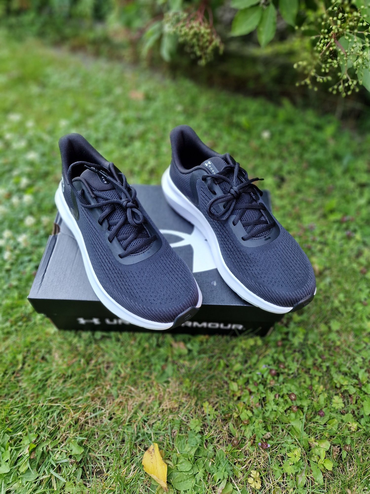 Under Armour Charged Rogue 5