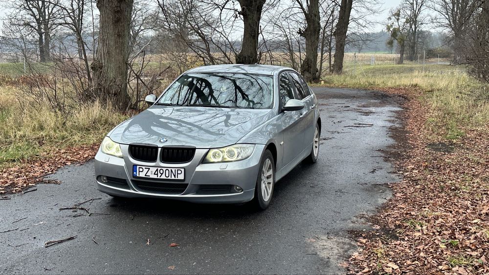 BMW e90 2008r. 2.0 Benzyna