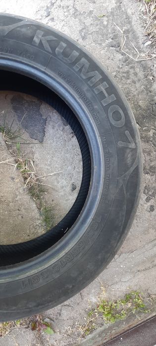 Продаю шины б/у KUMHO