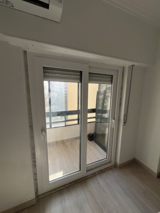 Janelas e Estores / Instalaçao e Reparacao