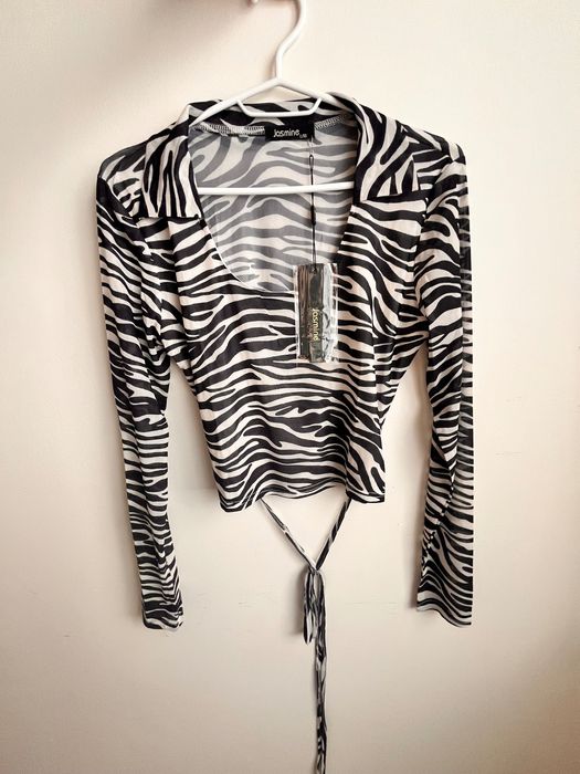 Top damski długi rękaw bluzka z kolnierzem biała czarna L 40