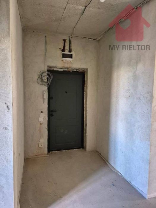 Продаж просторої 1,5 кім квартири в центрі Ужгорода